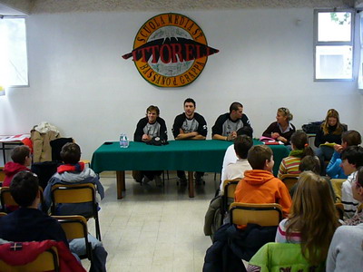 img_id_11832.jpg