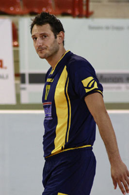 Home defeat for the yellow&blue