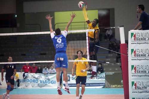 Hosting Perugia in PalaLivatino gym