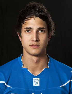 Corigliano signs Australian spiker Smith