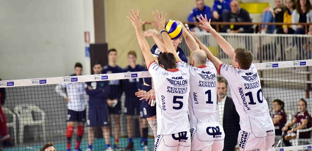 Espugnato il PalaParini: l’Olimpia cala il tris