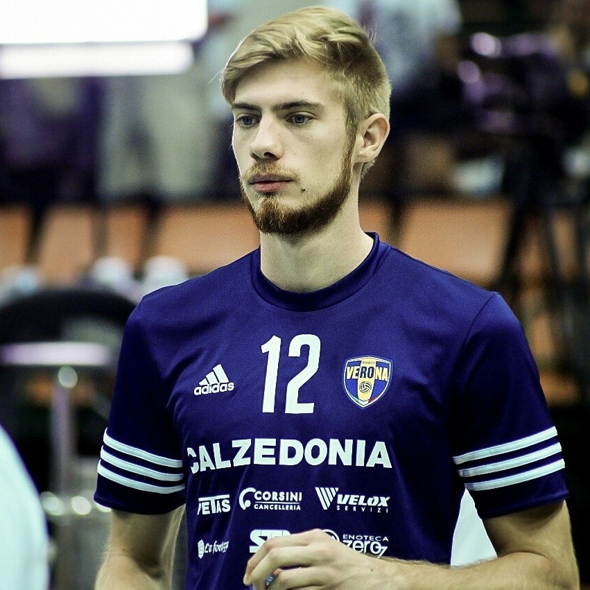 Middle Blocker Matteo Zanini signed with Ortona