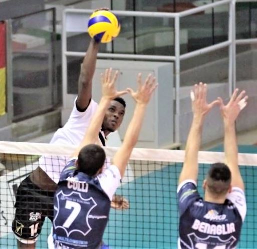 Il Volley Tricolore venderà cara la pelle, al PalaBigi arrivano i pugliesi