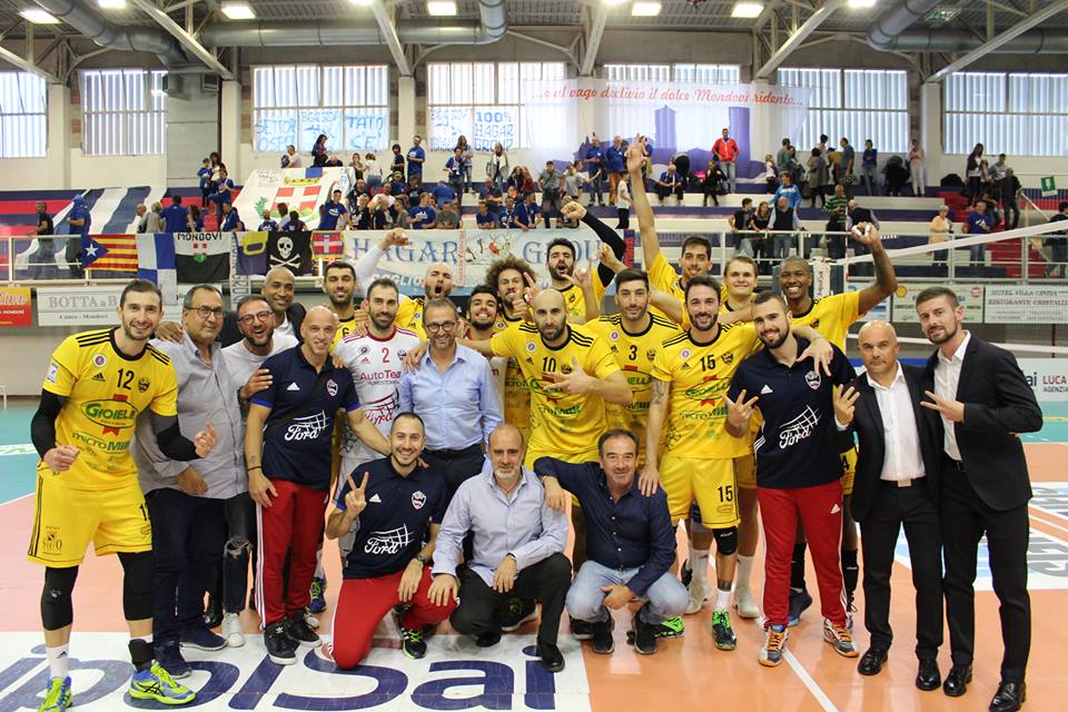 Il Real sbanca il PalaManera e torna al successo!