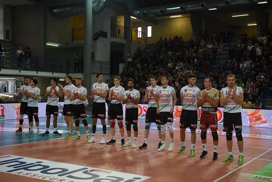 Tough battle in Frosinone
