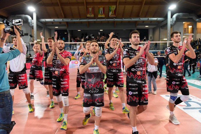 Perugia ingrana la sesta! Da Frosinone altri tre punti per i Block Devils!