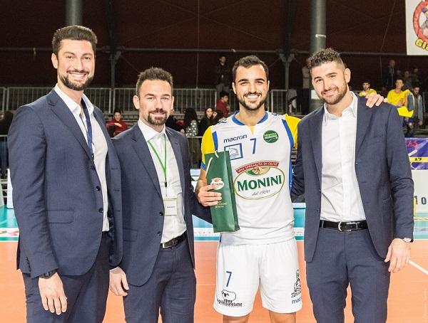 Il 17-23 non fa più paura, grande rimonta con il contributo dell’intera rosa