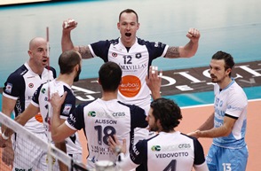 Clear win at PalaEstra