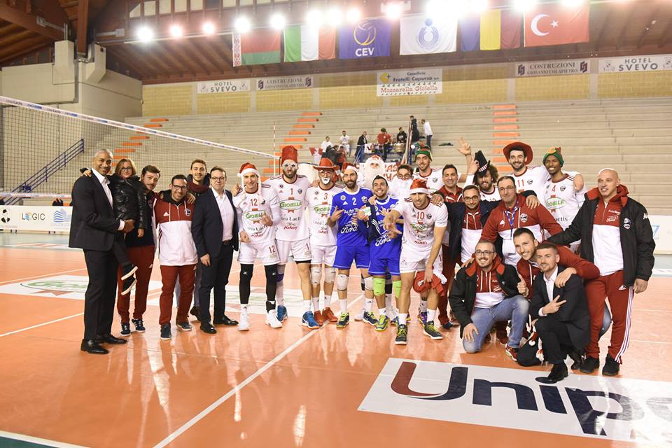 Buona la “prima” del mister Spinelli: Gioia batte Mondovì 3-0