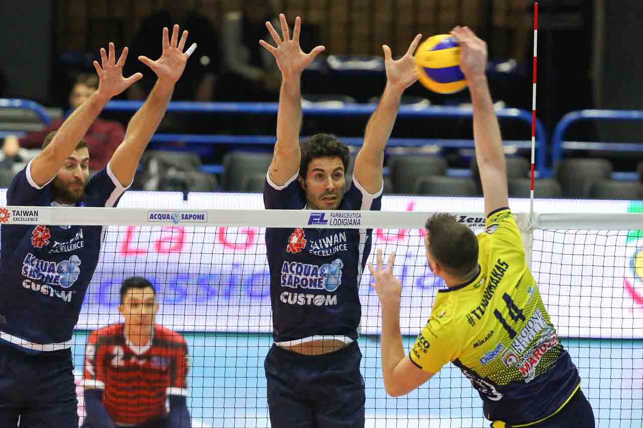 Bcc non pervenuta, facile 3-0 di Latina.