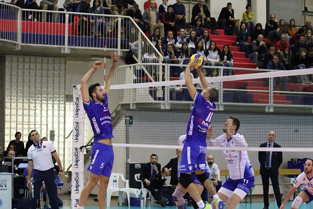 I biancazzurri brillano in Piemonte, ma i 3 punti restano al PalaManera