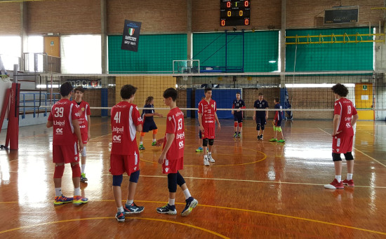 Nel loro PalaCatania i rossazzurri vincono 3-1 contro Lagonegro