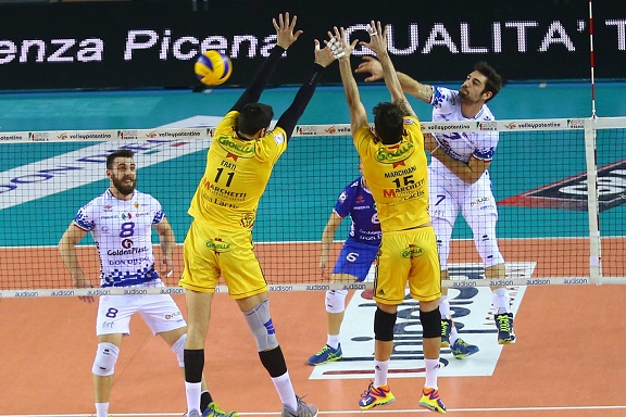 Cristofaletti: “Bravi a non mollare contro Gioia del Colle”
