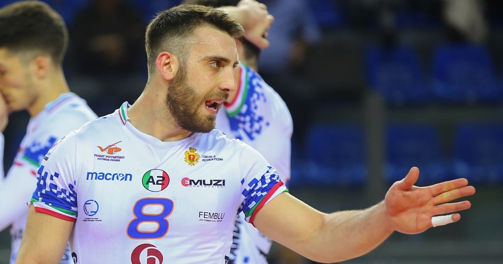 Lo schiacciatore Marinelli: “Dobbiamo ripeterci in casa con il VBC”