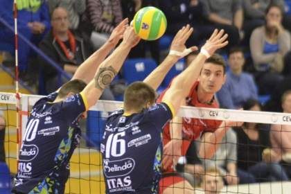 Champions, lo Chaumont VB 52 si assicura l’andata dei Playoffs 12: la Trentino Diatec cede 2-3