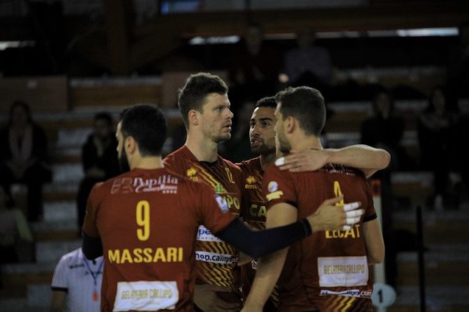 #tuttialpalavalentia, biglietti a 5 € per Gara 3 ottavi di finale PO Challenge UnipolSai contro Sora