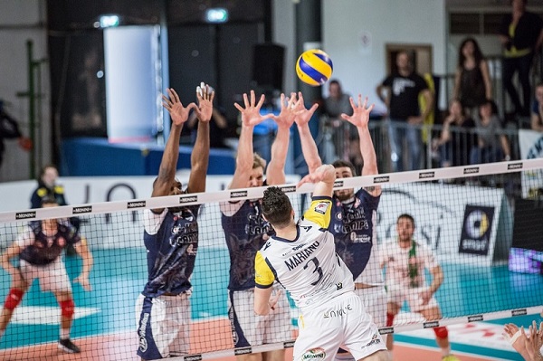Emotional game won by Santa Croce