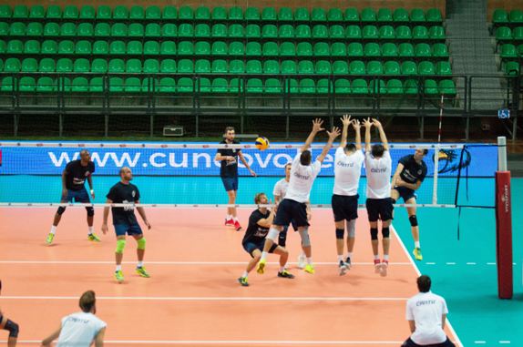 Cuneo ospita Cantù per il test match d’andata