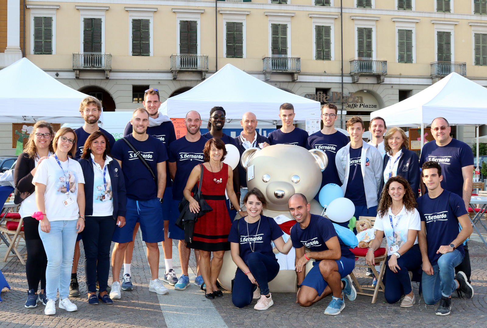 Il Cuneo Volley in piazza con Abio Cuneo