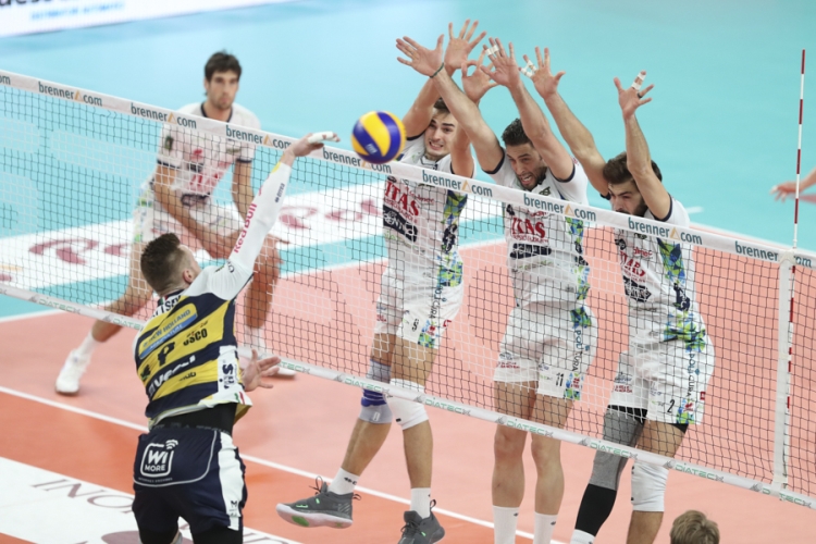 Il derby dell’A22 consolida il secondo posto in classifica: spettacolare 3-1 su Modena
