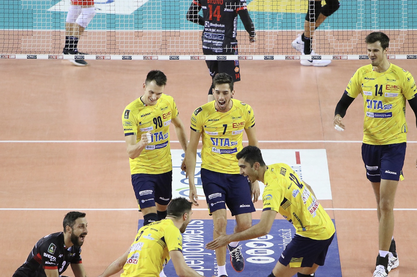 Alla prima di Di Pinto la Bcc fa sudare Civitanova.