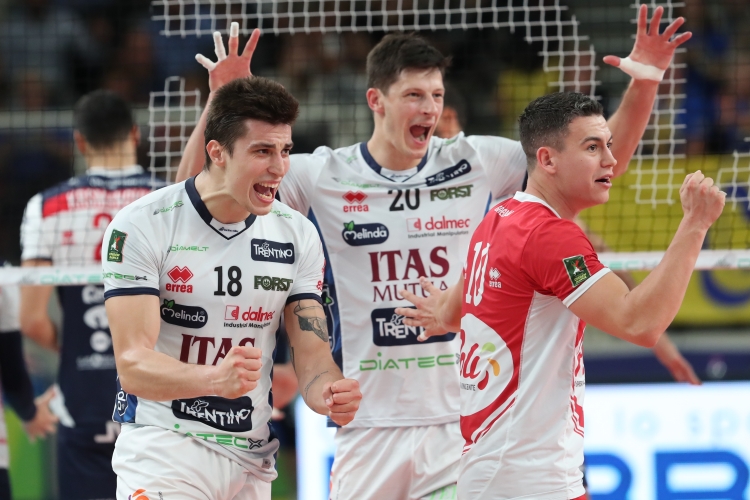 16112019cebulj