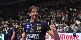 Primo acquisto biancoblu: a Siena ufficiale Dore Della Lunga