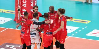 Looking out for the Final at Eurosuole Forum