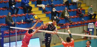 Derby versus Cantù