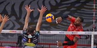 Il recupero della 10a premia Modena e Civitanova. Lube campione d’inverno