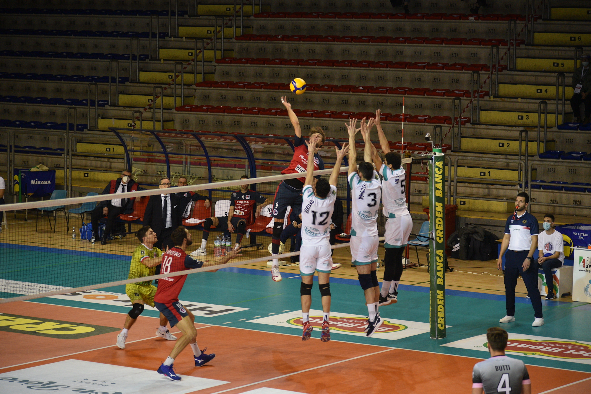 Attacco Gironi
