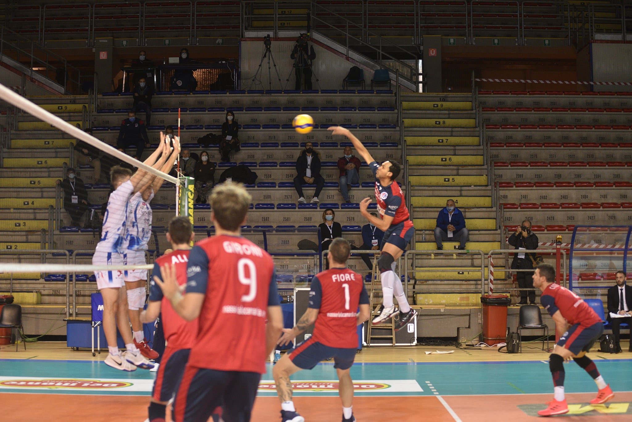 Attacco Padura Diaz vs Mondovì