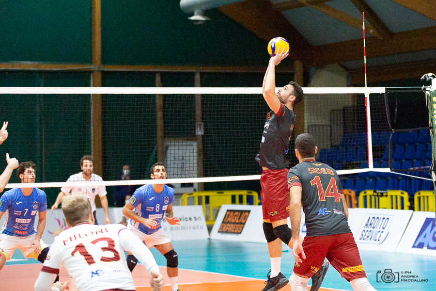 Morelli in palleggio