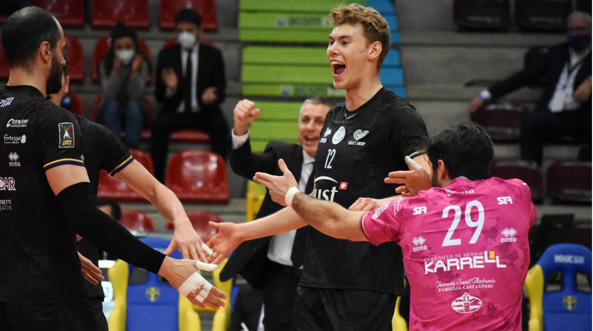 jensen-esultanza-verona-milano