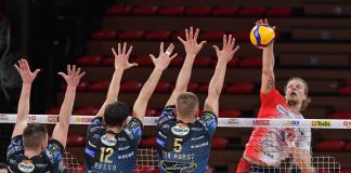 Gara 1 Semifinale: successo al tie break per Perugia