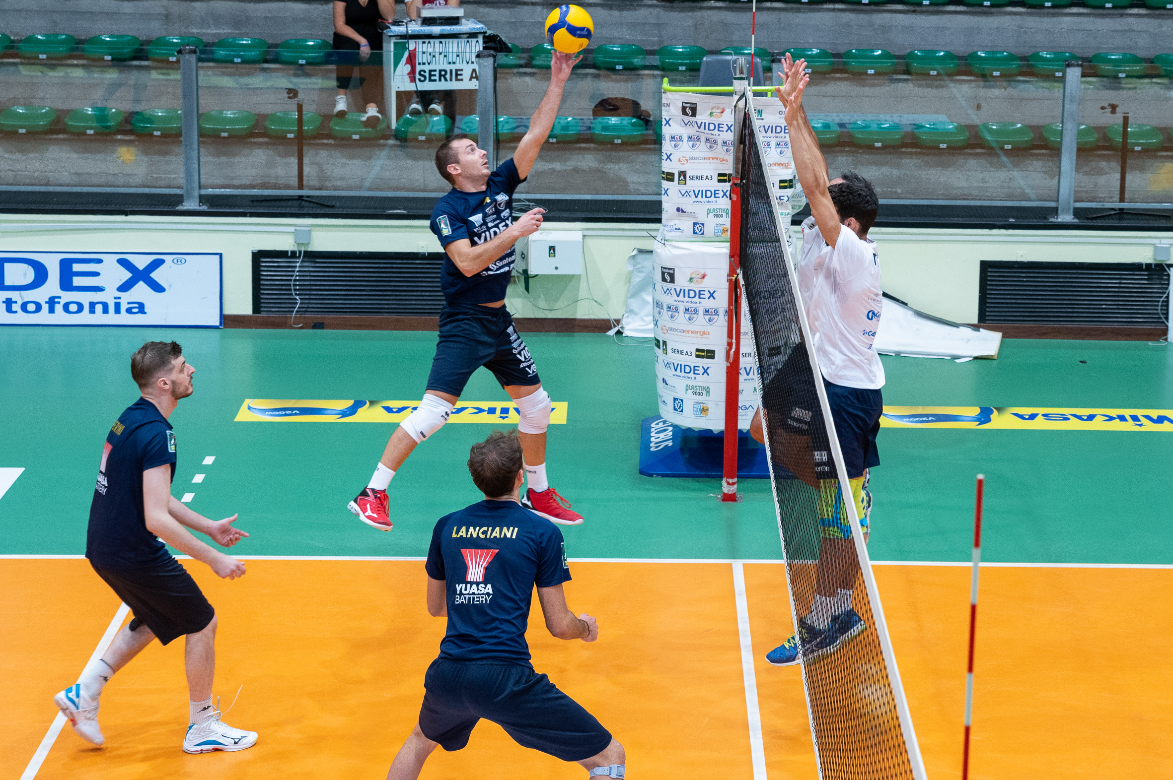 Riccardo Vecchi in attacco