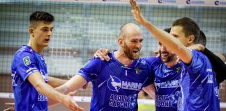 On road in Verona