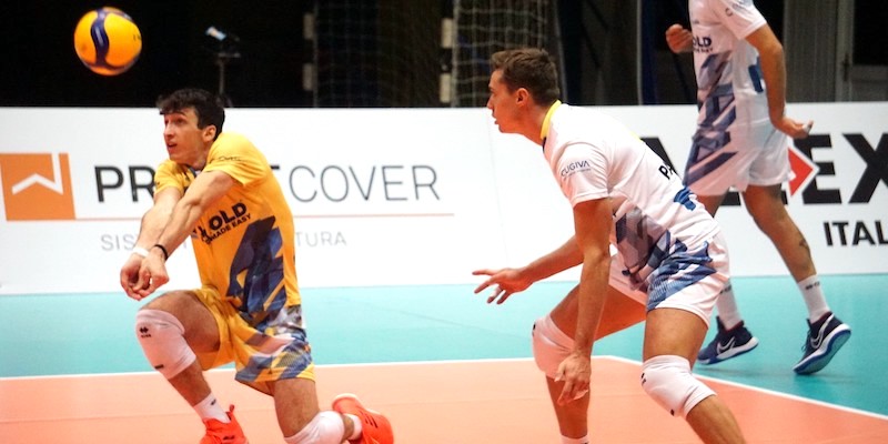 Gonzalo_Martinez_riceve_2