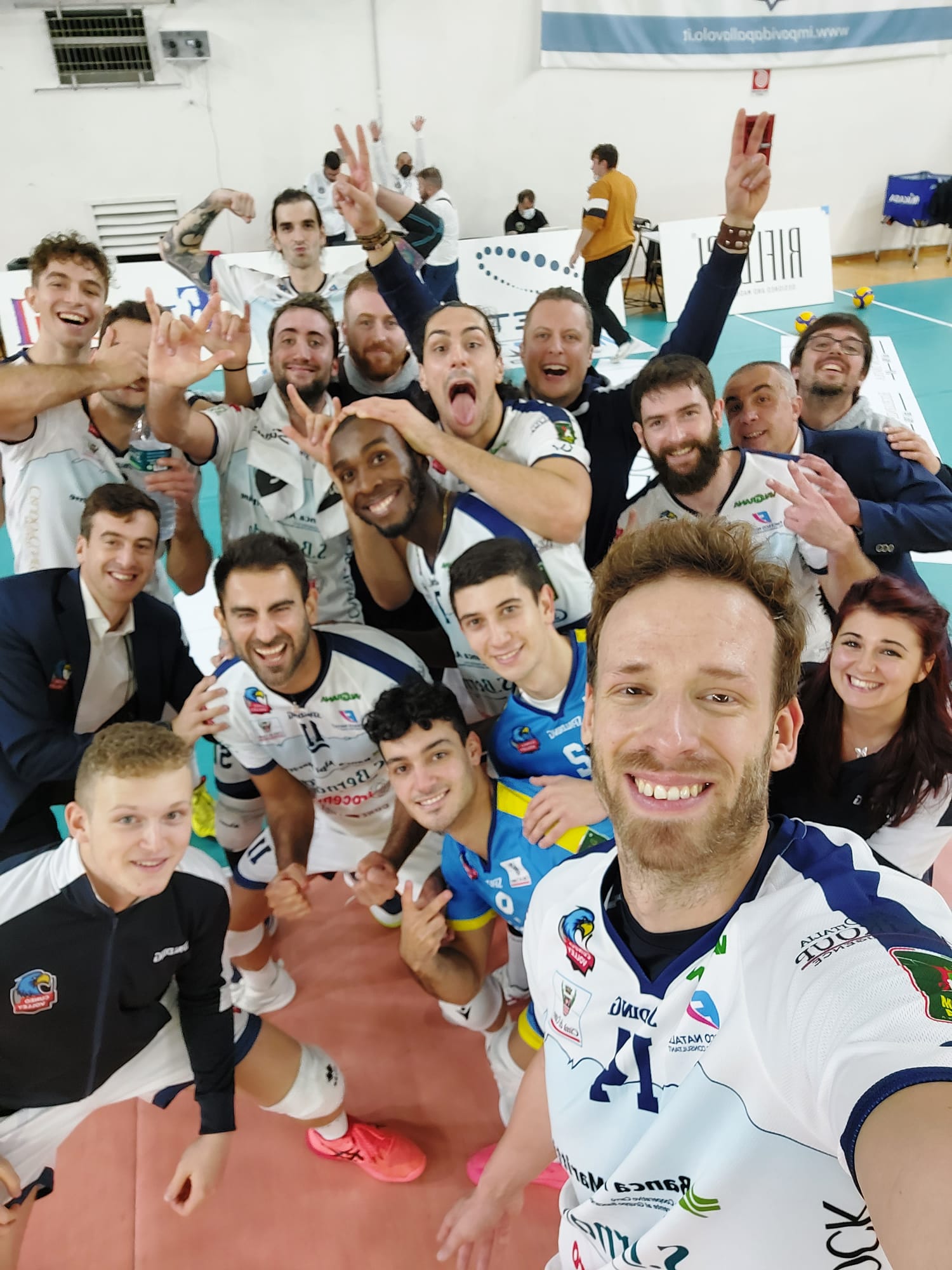 Selfie della vittoria a Ortona