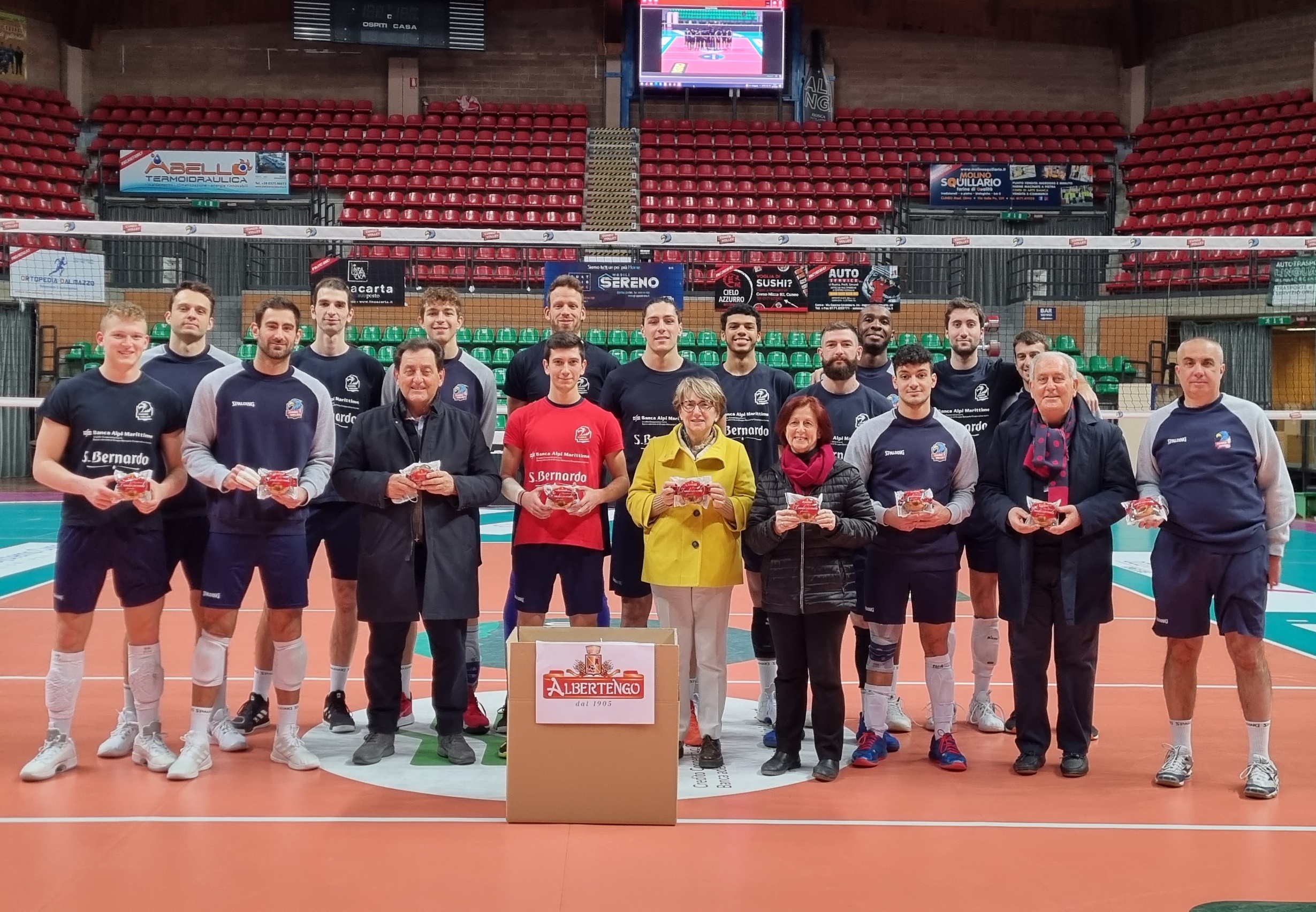 A2 BAM Acqua S.Bernardo Cuneo con i rappresentanti del Rotary Club
