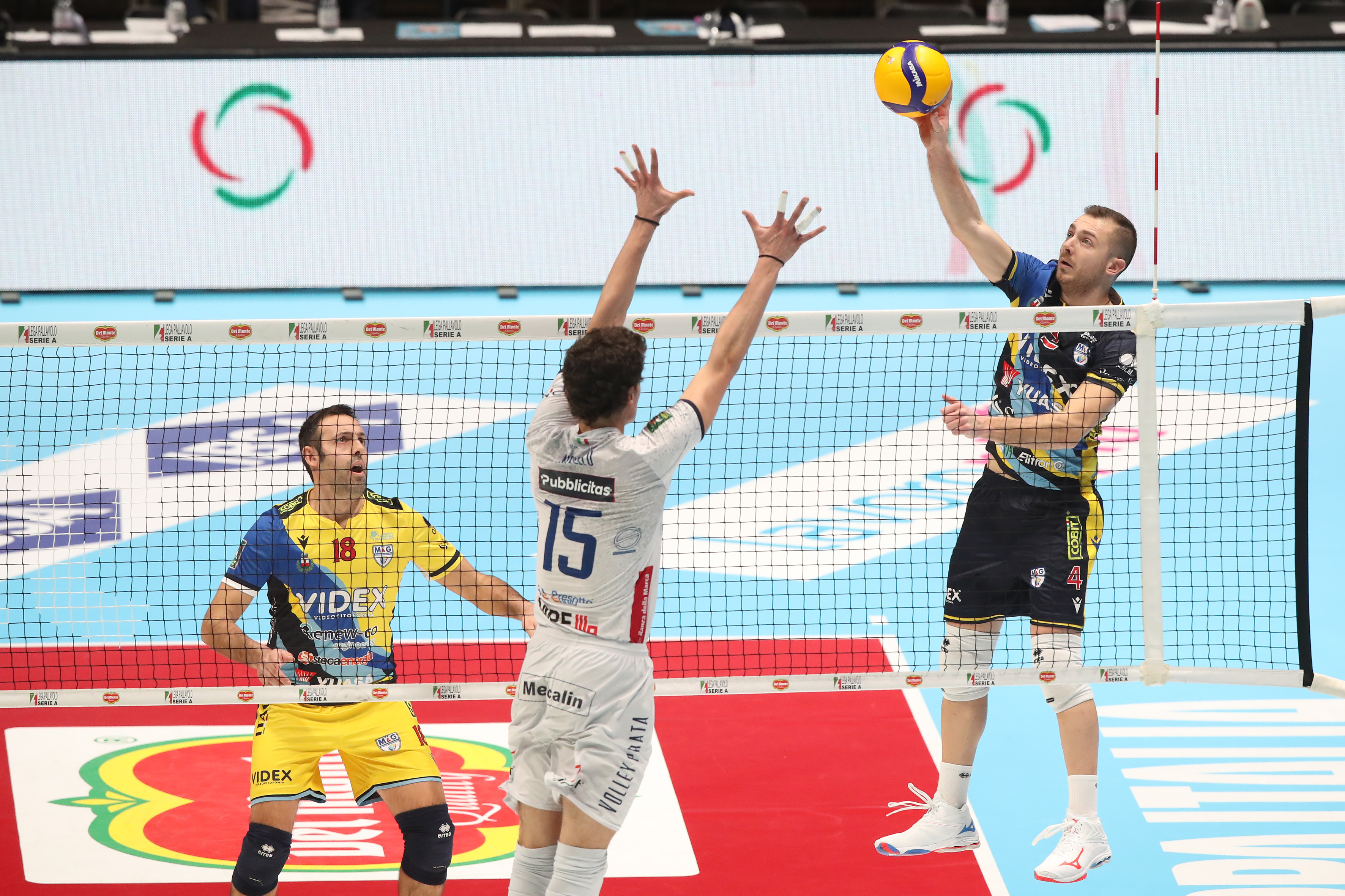 BOLOGNA 5/O3/22. VOLLEY PALLAVOLO - DEL MONTE COPPA ITALIA A3. Videx Grottazzolina - Tinet Prata Pordenone.