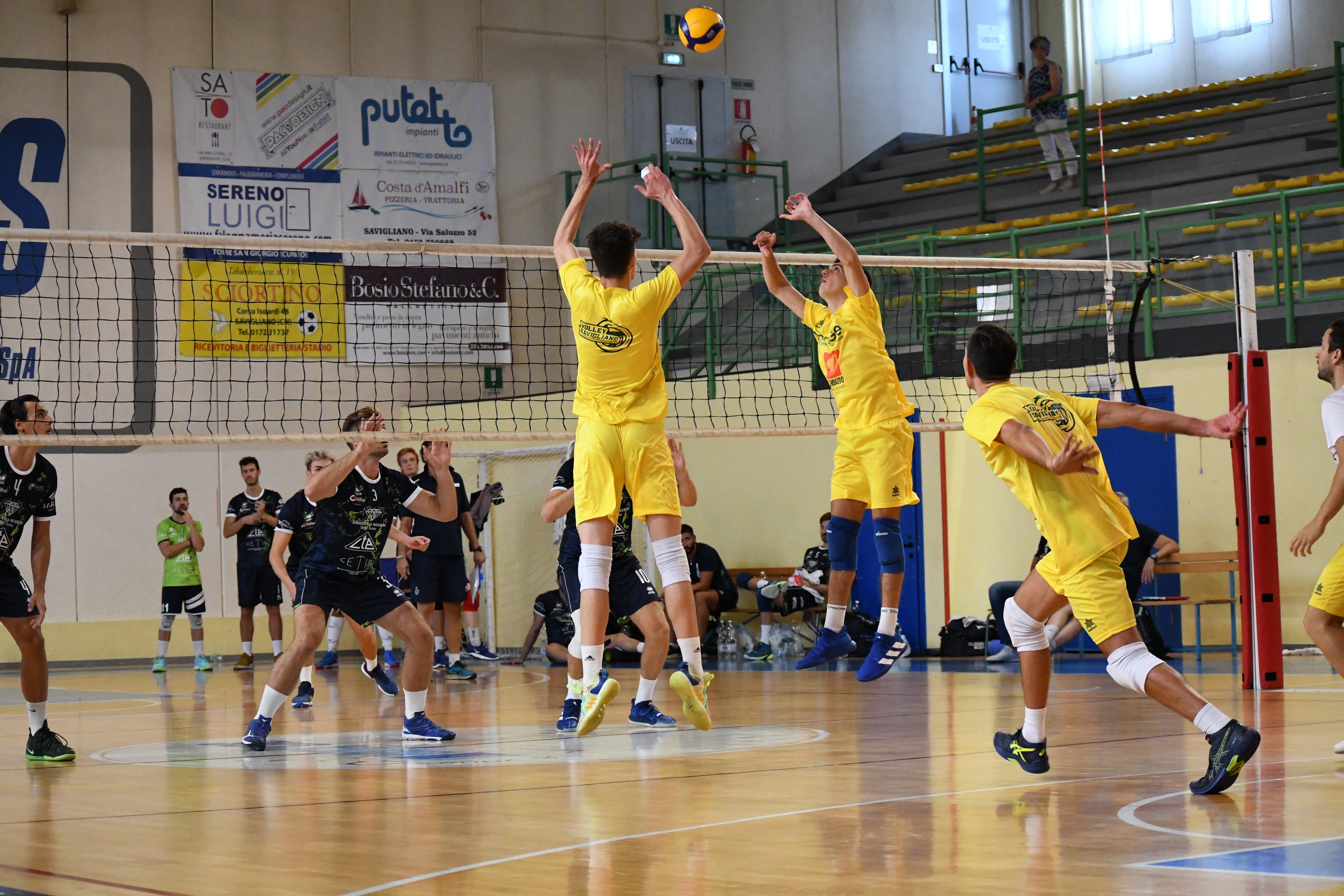 VOLLEY SAVIGLIANO AZIONE
