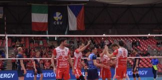 Domani sera gara di andata degli Ottavi di finale di Cev Volleyball Cup, al PalabancaSport arrivano i turchi del Fenerbahce Istanbul. Ingresso compreso nell’abbonamento.