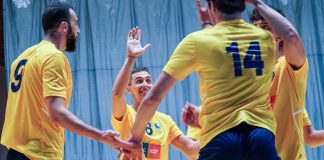 Due set a testa: pari e patta nel derby di pre-stagione