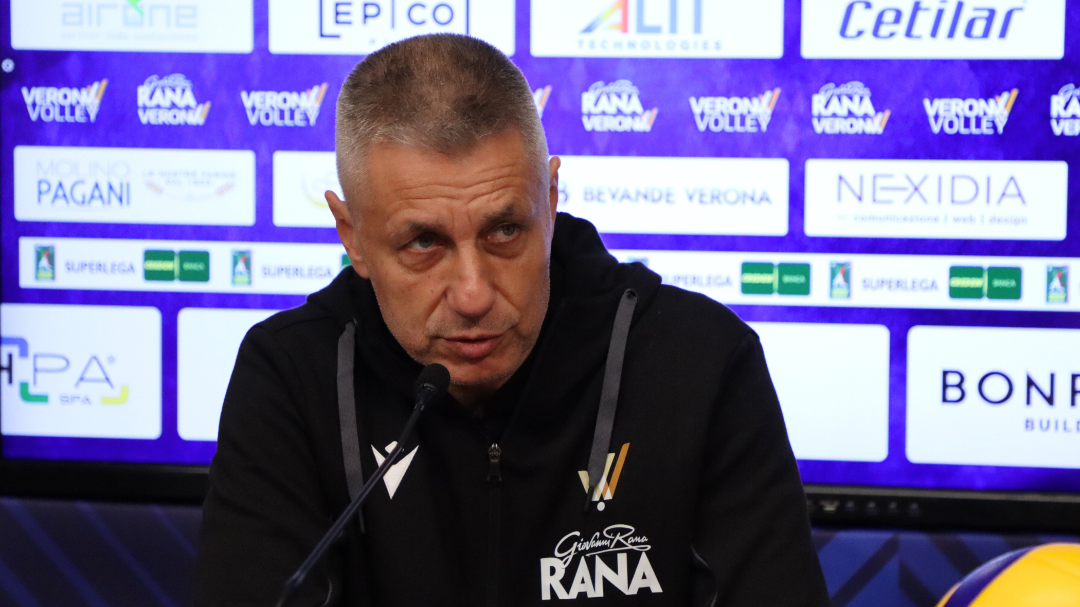 Coach Stoytchev presenta Pallavolo Padova-Rana Verona