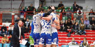 Il primo derby va a Brescia, ma ci arrendiamo solo al tie-break