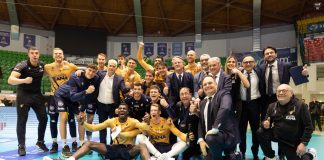 Rana Verona ruggisce nella notte folle di Monza