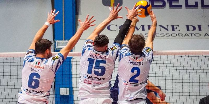 Il_Belluno_Volley_alza_il_muro_con_Brugherio