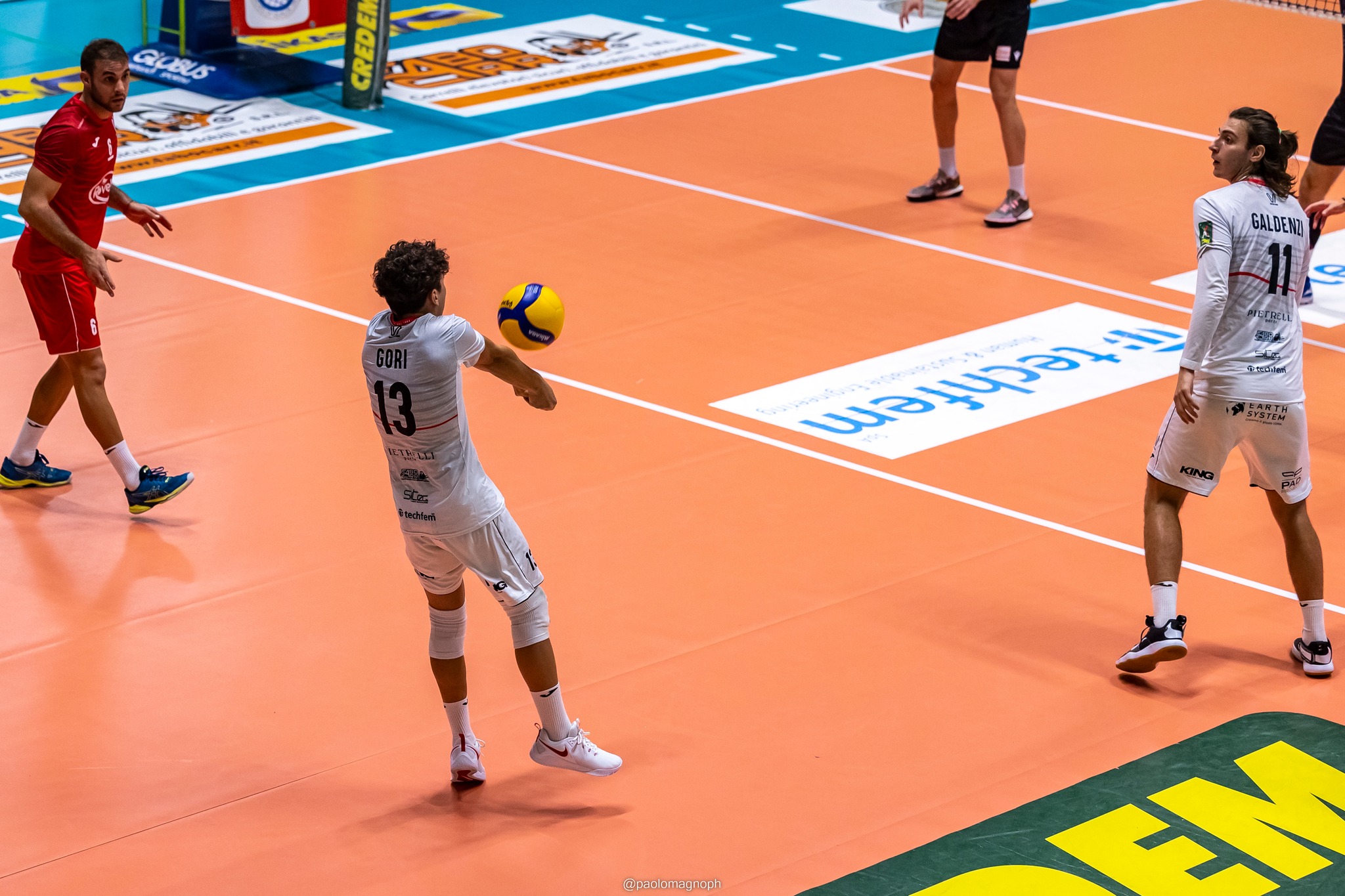 Luca Gori in ricezione