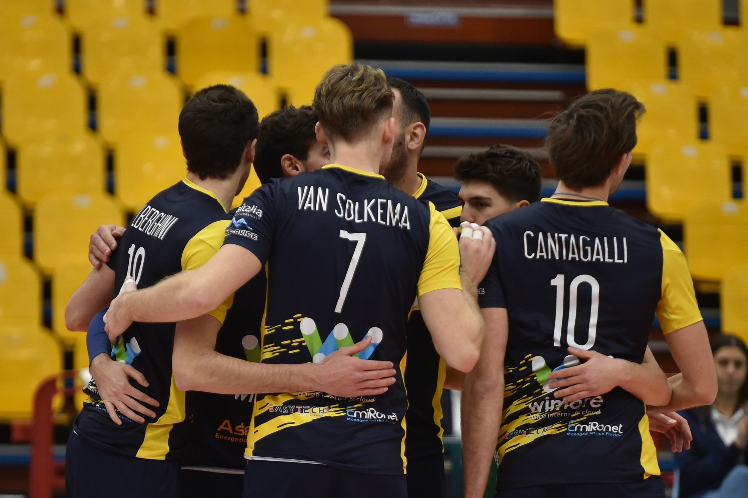 Presentazione WiMORE Salsomaggiore-Belluno Volley